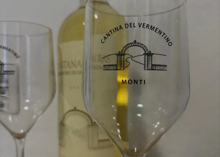 Mare E Monti 奧爾比亞