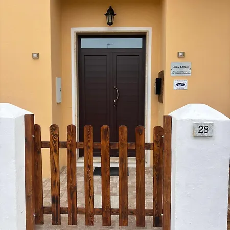 Mare E Monti Apartment